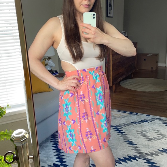 Tribal print short high-low dress w/side cut-outs - Picture 4 of 4